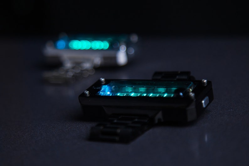 Nixie Tube Watch Cyber VFD Unique Wrist Watch With Visual Effects and ...