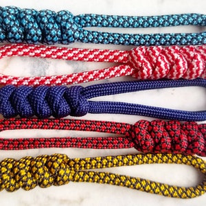 Paracord zipper pulls, snake knot