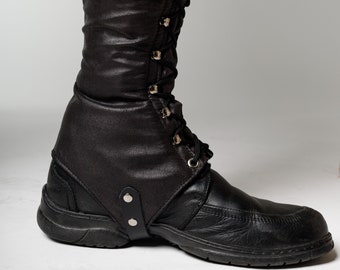 Spats of Victorian, Gothic style, short boot gaiters made to cover shoes and look like a boot !amaschen aus robustem Kunstleder