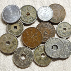 Japanese 10 Yen, 1952, 1960, 1964, 1967, 1969, Shōwa Era Japanese 10 Yen, 1952, 1960, 1964, 1967, 1969, Shōwa Era