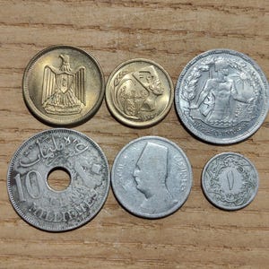 Egypt authentic coins collection 1876 1/10 Qirsh to milliemes and 5 piastres 1970&#39;s. Old Islamic Arabic coins lot 6 pieces