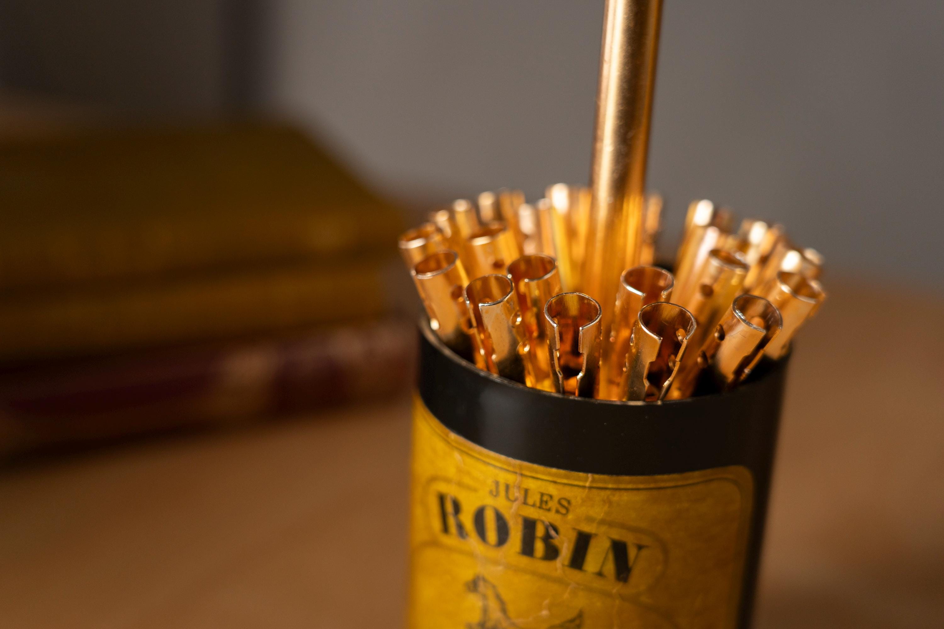 JVLES ROBIN XO COGNAC 古酒 柱型ボトル Vintage Jules Robin Cognac Plastic Bottle Cigarette Holder