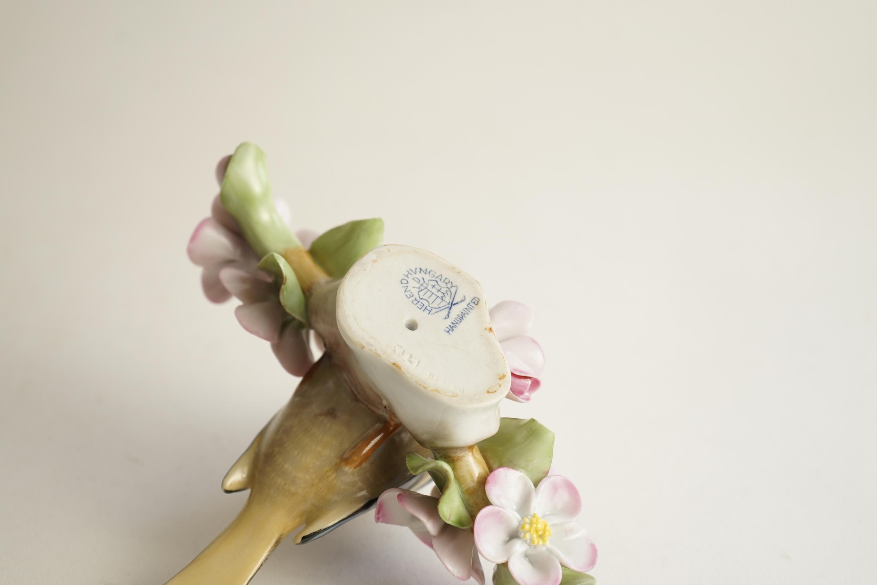 ヴィンテージ レア ヘレンド 磁器 花をつけた鳥 / 手描きの置物 