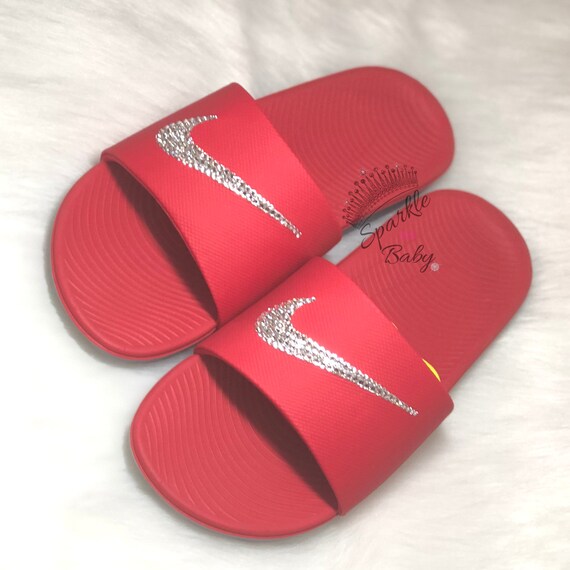 red nike sandals womens