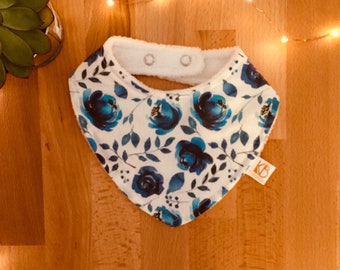 Bavoir Bandana: Gießen ein Mädchen