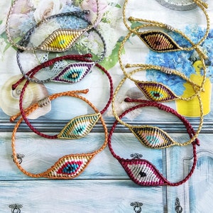 Macrame Evil eye bracelet, evil eye bracelet, macrame jewelry, evil eye jewelry, macrame bracelet, handmade bracelet, talisman, bracelets