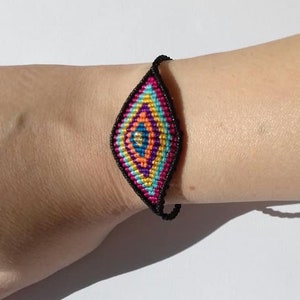 Pulseira de macramê mau olhado, pulseira de macramê, pulseira de mau olhado, estilo boho, micro macramê, joias de macramê, pulseira artesanal, pulseira de amizade