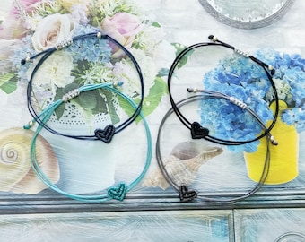 Pulsera de corazón pequeño de macramé, pulsera de corazón diminuto, pulsera de corazón de macramé, pulsera de corazón, pulsera delicada, joyería de macramé, pulsera de la amistad