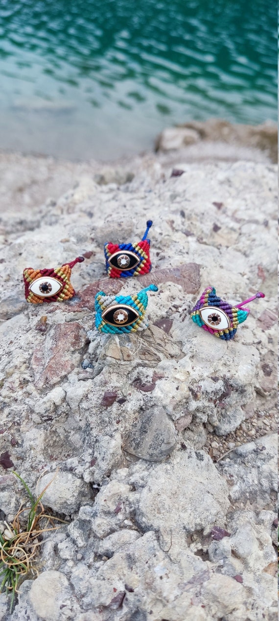 Macrame evil eye ring, macrame ring, macrame eye ring, macrame jewelry, woven ring, adjustable ring, handmade ring, statement ring, jewelry