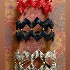 Macrame zig zag bracelet,macrame cuff bracelet,macrame cuff,macrame bracelet,zig zag bracelet,macrame chevron bracelet,handmade bracelet