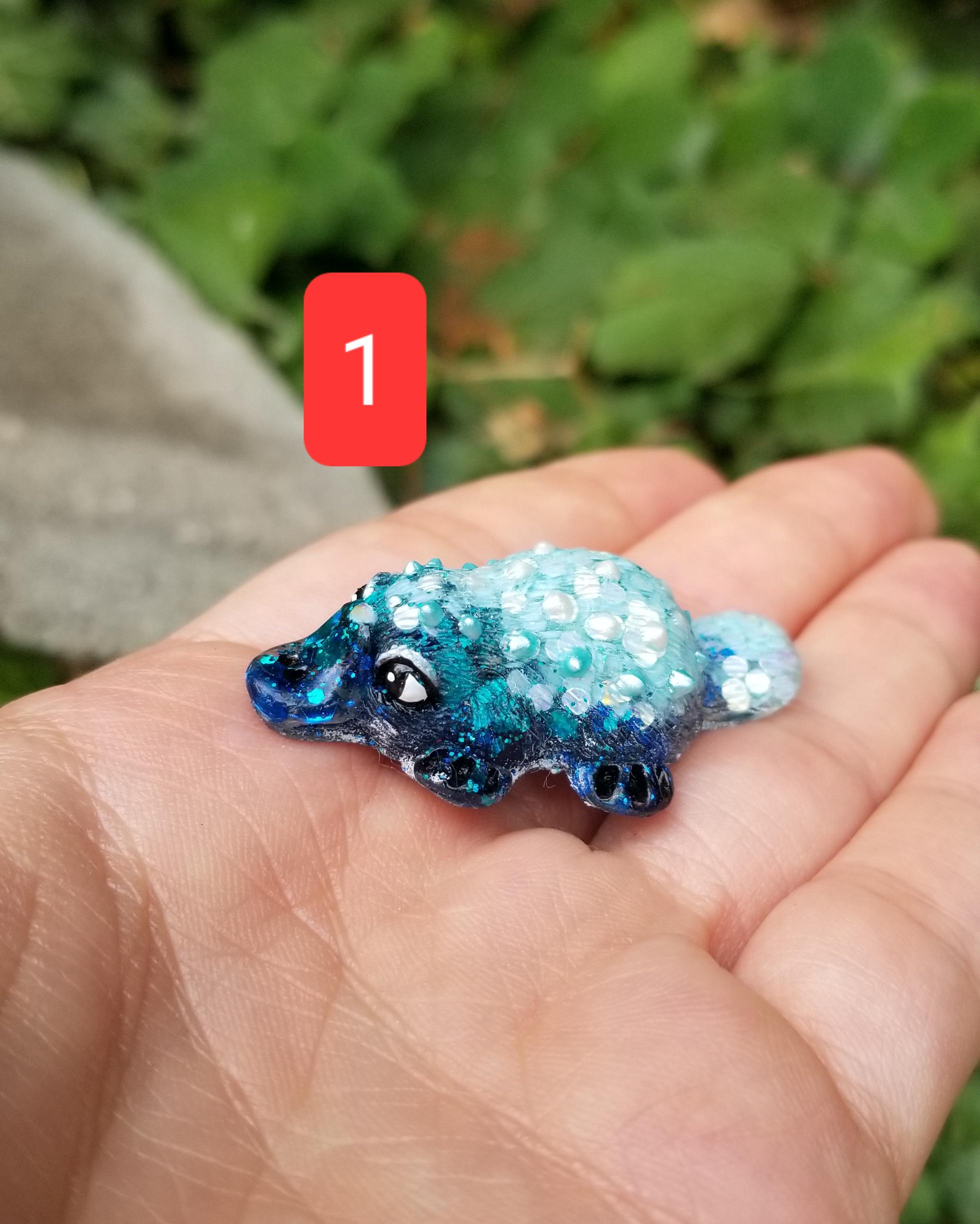 Cute epoxy platypus miniature,mini platypus  figurine, Australian animal  miniature, platypus lover gift,cute decor