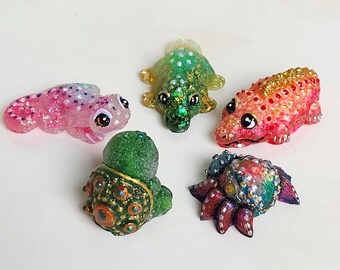 Conjunto de adorables mini criaturas, figuritas de animales kawaii, pequeños animales de resina, criaturas fantásticas, decoración de escritorio, pequeño regalo, miniaturas coleccionables