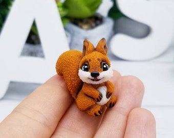 Super cute little squirrel,  squirrel miniature gift, personalized handmade, cute miniature gift, birthday gift, cute miniature pets