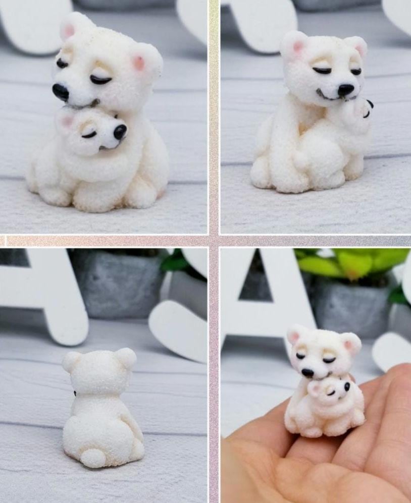 Handmade Polymer Clay Polar Bear Mother and Baby Figurine, Arctic