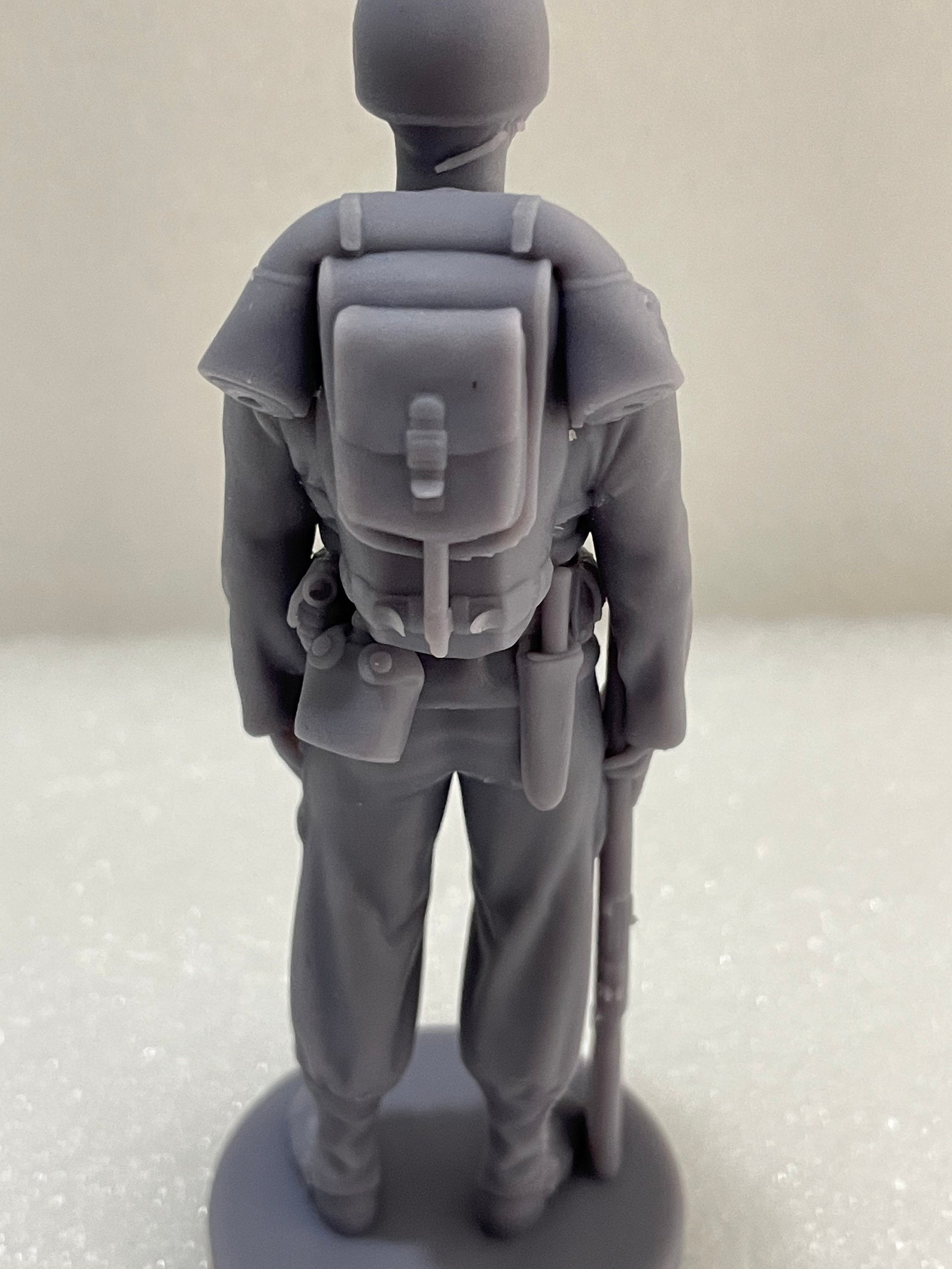 paint resin figures