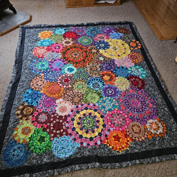 New--Handmade La Passacaglia Quilt