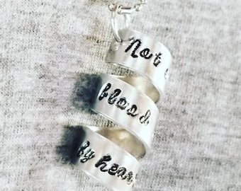 Rachel Hollis Necklace - Etsy