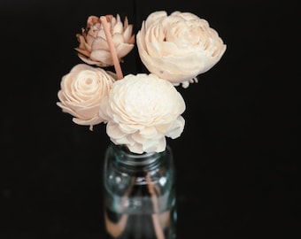 Sola Wood Flower Reed Diffuser - Natural Rattan Reeds