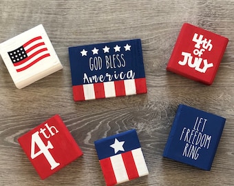 Patriotic Tiered Tray Decor
