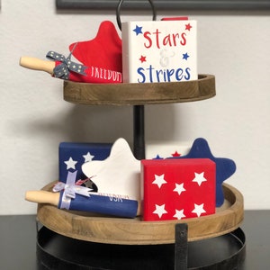 Fourth of July Tiered Tray Decor