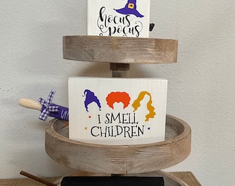 Hocus Pocus Tiered Tray Decor