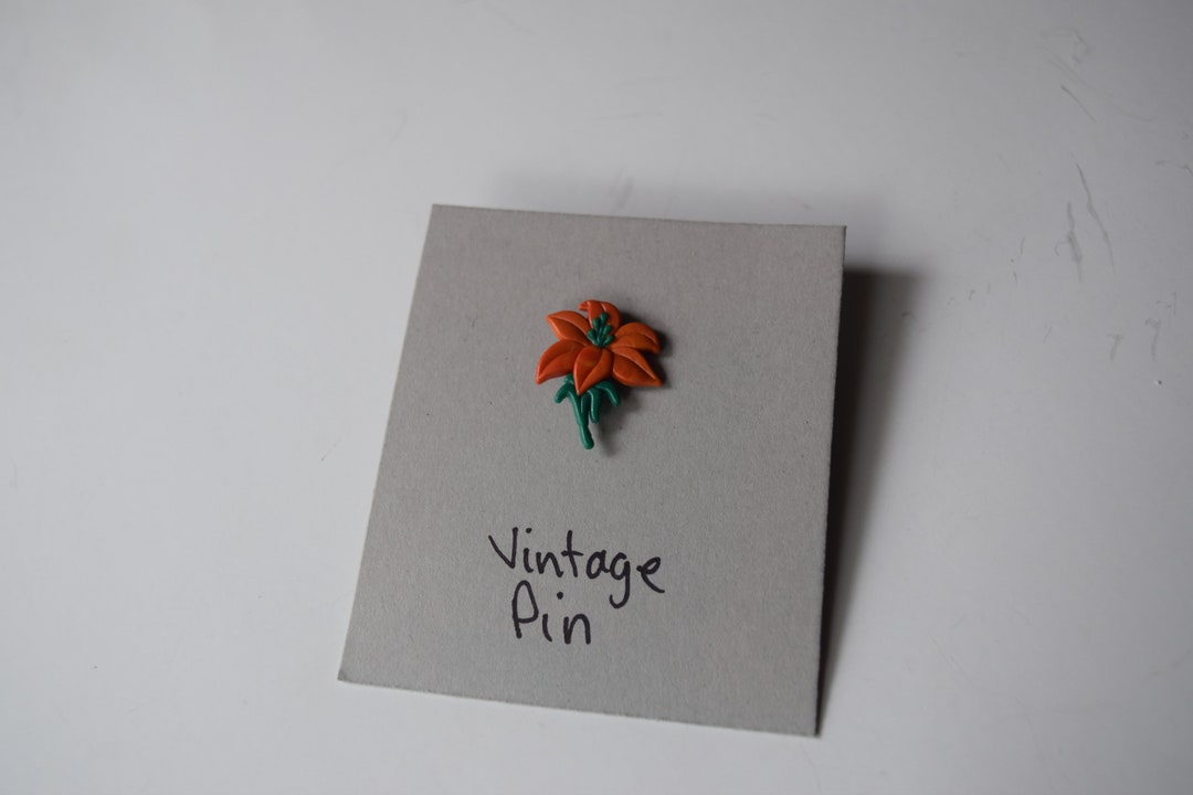 Vintage Orange Flower Pin Vintage Pin Metal Pin Jacket Pin Retro Pin