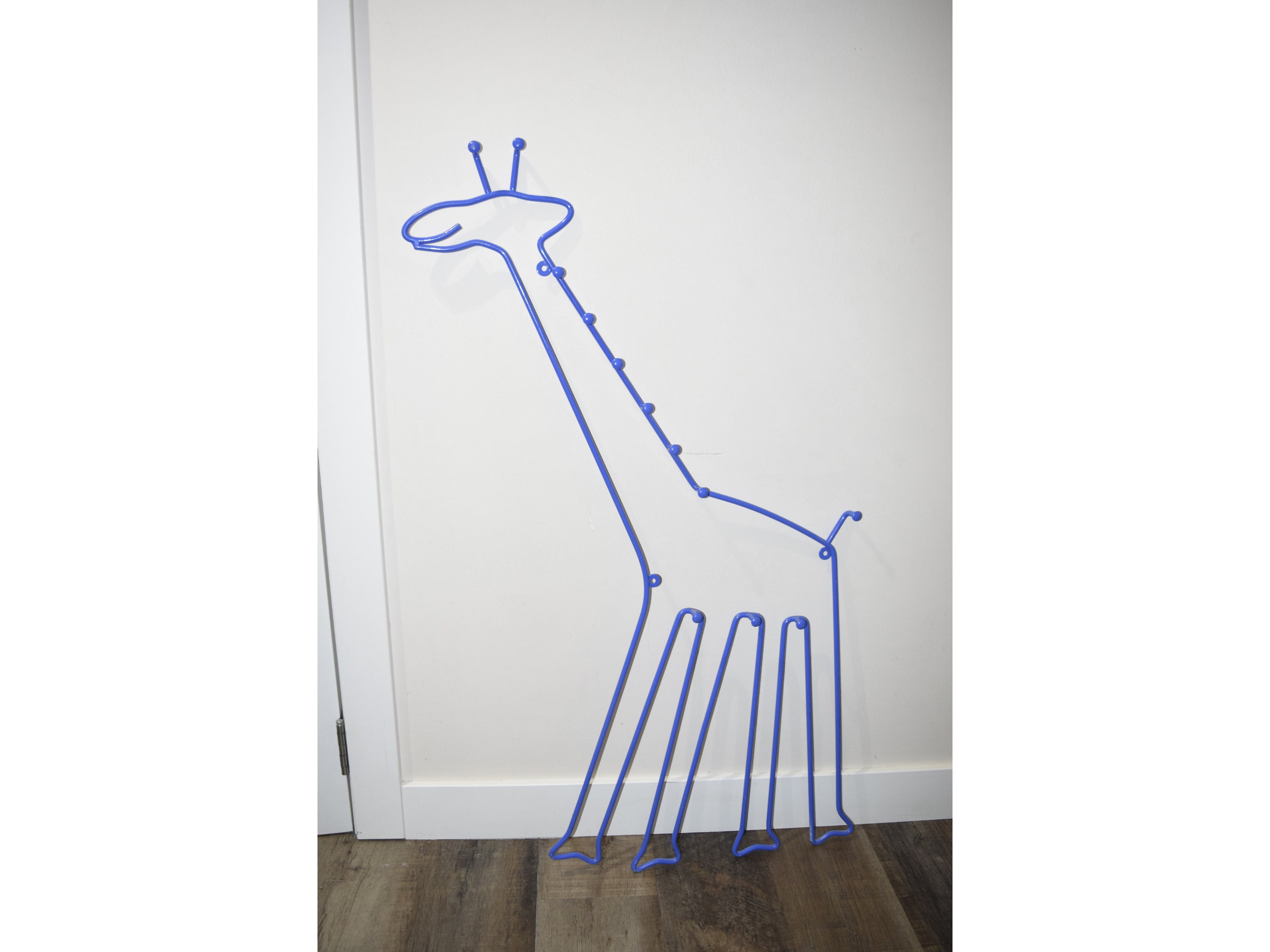 Giraffe Gold Paper Towel Holder, 17.5 – Wall Charmers