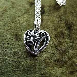 Welsh Daffodil Heart Charm Pendant Necklace Wales With Sterling Silver Plated Chain