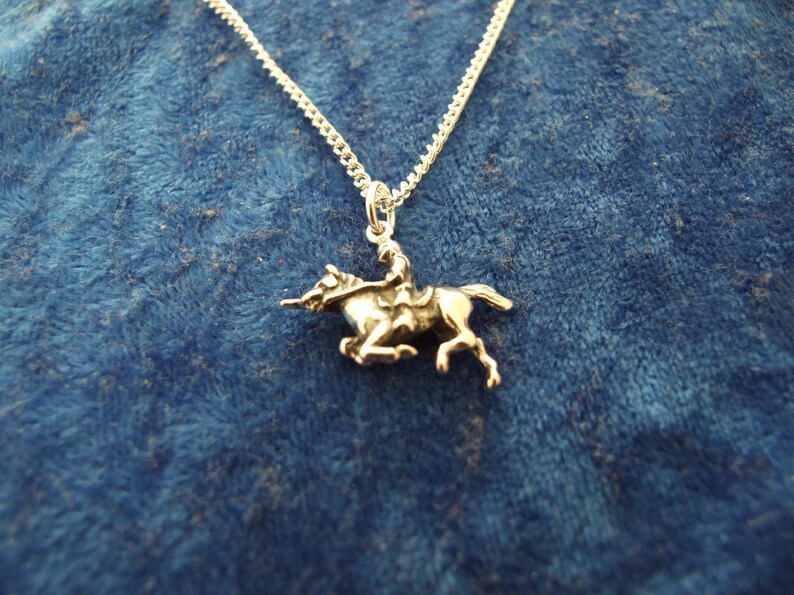 Knight Charging with Lance Vintage Charm Pendant Necklace in Sterling Silver image 4