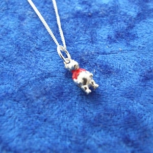 Winnie the Pooh Charm Pendant Necklace in Sterling Silver