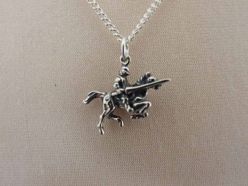 Knight Charging with Lance Vintage Charm Pendant Necklace in Sterling Silver image 6