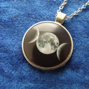 Phases of the Moon Charm Pendant Necklace, Stars, Celestial, Astronomy, Night Sky Pendant