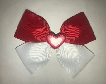 Valentines Bow, Heart Bow, Red Heart Bows, Children's Bows, Heart Hair Bow, Red White Bow pink, Hair bow, Toddler Bow, Valentine's Day Bow