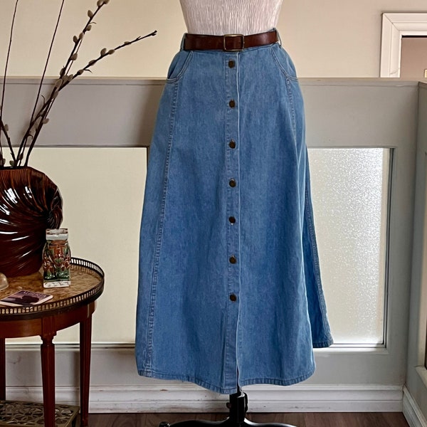 1980's Button Up Jean Skirt -  Medium Wash Denim Skirt with Pockets - Cotton All Season Jean Skirt