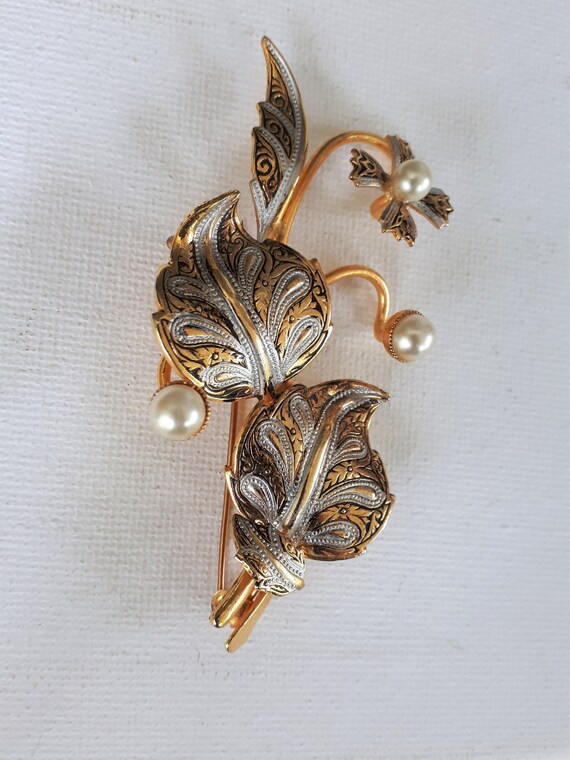 1960's Damasus Leaf n Pearl Brooch - Vintage Span… - image 7