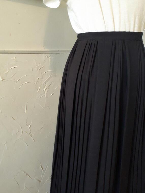 1960's Black Pleated Skirt Vintage Trevira Fabric B… Gem
