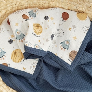 Babydeken planeten zonnestelsel, deken babyjongen met naam, kwekerij, aangepaste naamdeken, babyshowercadeau, cadeau babyjongen