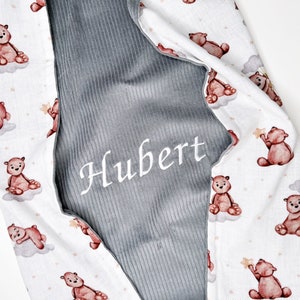Beige Velvet Baby Blanket, Delight Baby Girl Blanket, Personalised Embroidered Newborn Name Blanket zdjęcie 8