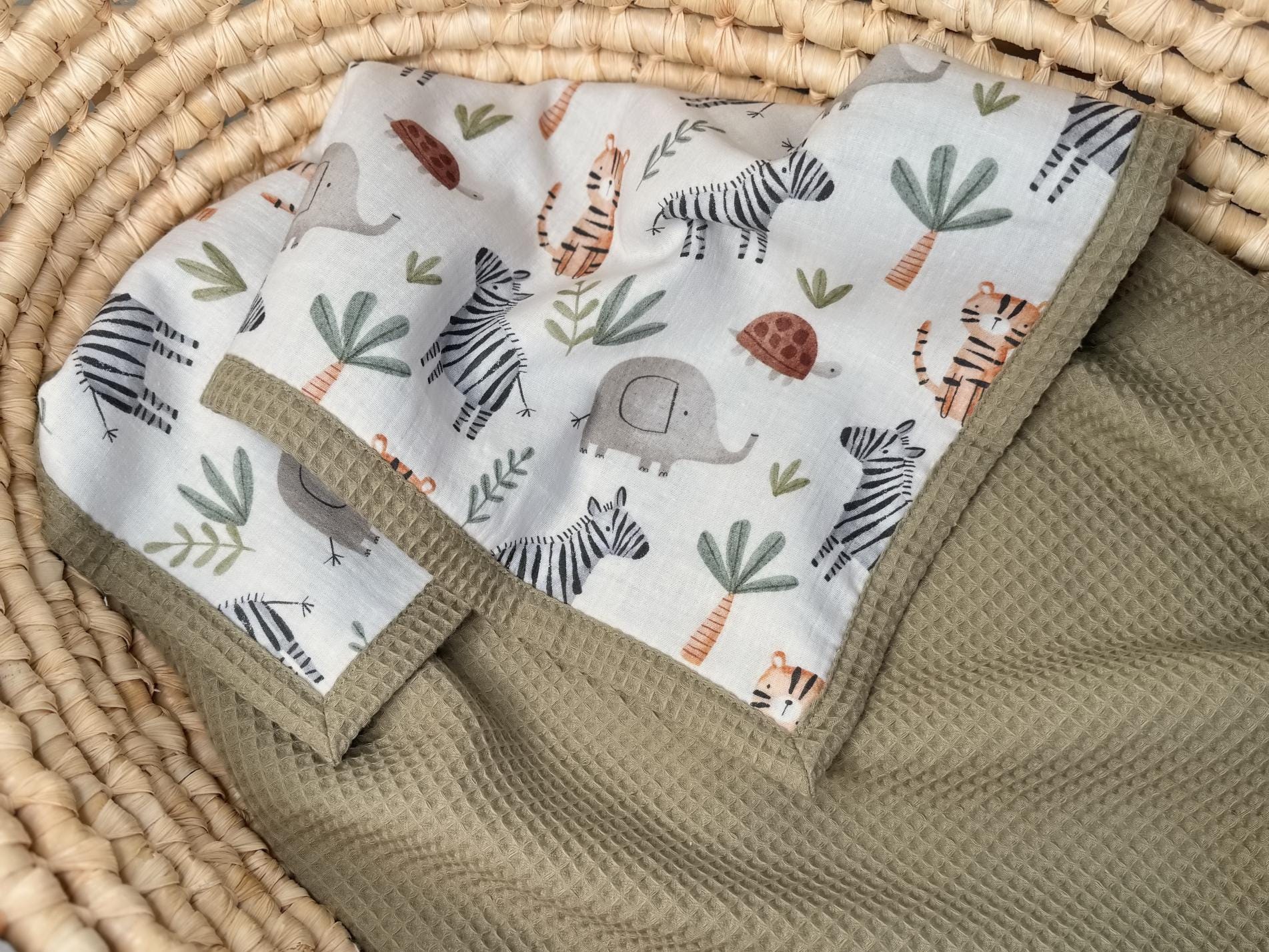 Ocean Baby Blanket - Embroidered name - Organic Cotton Blanket, Under the Sea Theme, Newborn Gift, Custom Name Blanket for Baby