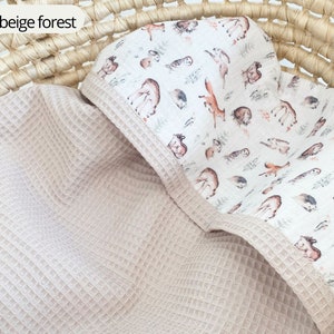 Babydecke aus 100% Baumwolle, Sommer-Decke, Baby-Sommerdecke, personalisierte Babydecke, Baby-Mädchen-Duschegeschenk, Bio-Baumwolldecke light beige forest