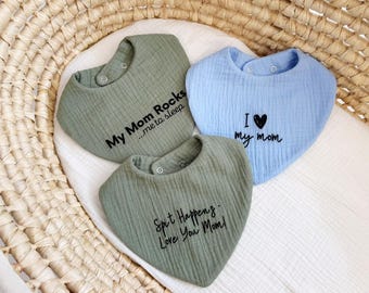 Babylätzchen mit benutzerdefiniertem Text, nützliches neues Muttergeschenk, lustige Geschenkidee zum Muttertag, Geschenk für Mutter vom Baby, clevere Neugeborenengeschenke, einzigartiges Babygeschenk