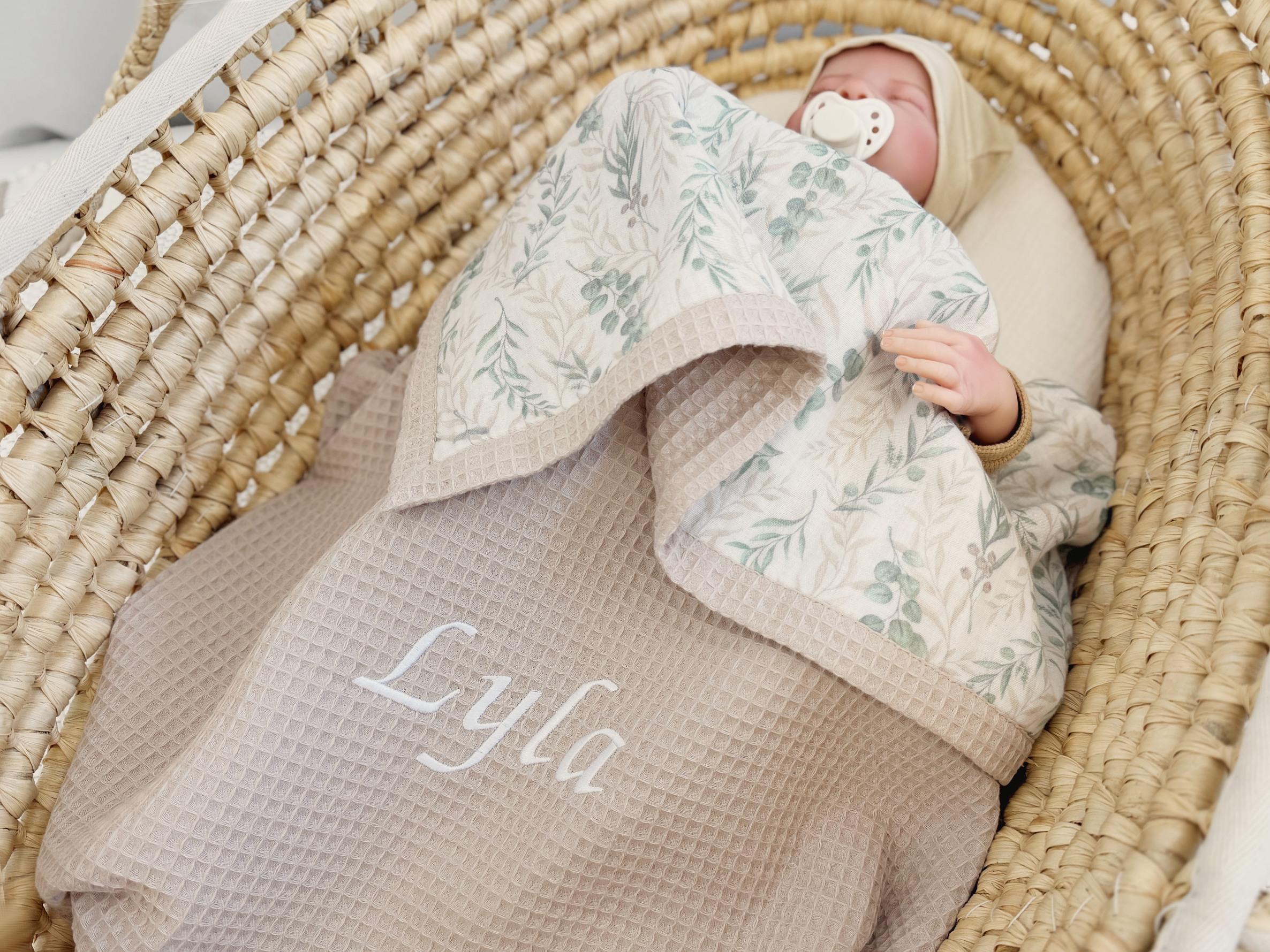 Personalized Waffle Baby Blanket - Organic Muslin Swaddle - Custom Baby Blanket- Christmas Newborn Blanket - Embroidered Name Blanket