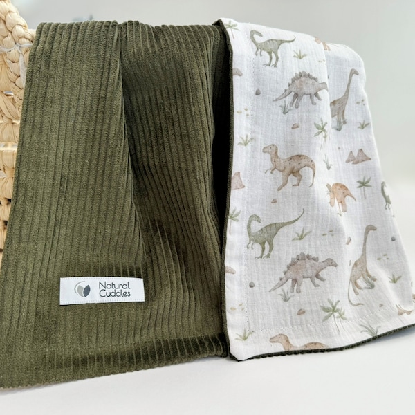 Couverture de bébé dinosaure en coton biologique, couverture de bébé à personnaliser, couverture de nouveau-né douce et naturelle, chambre de bébé dinosaure pour bébé