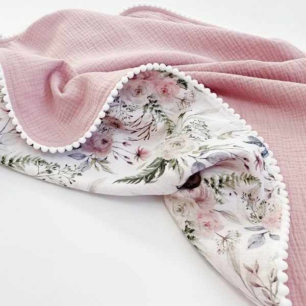 Fleur rose très douce Couverture pour bébé en coton bio Couverture pour bébé fille en coton Couverture de lange pour bébé personnalisée Écharpe de portage personnalisée