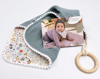 Baby lovey blanket with name, Newborn Security blanket, Premium 100% organic cotton, Embroidered pacifier holder, Pacifier holder with name