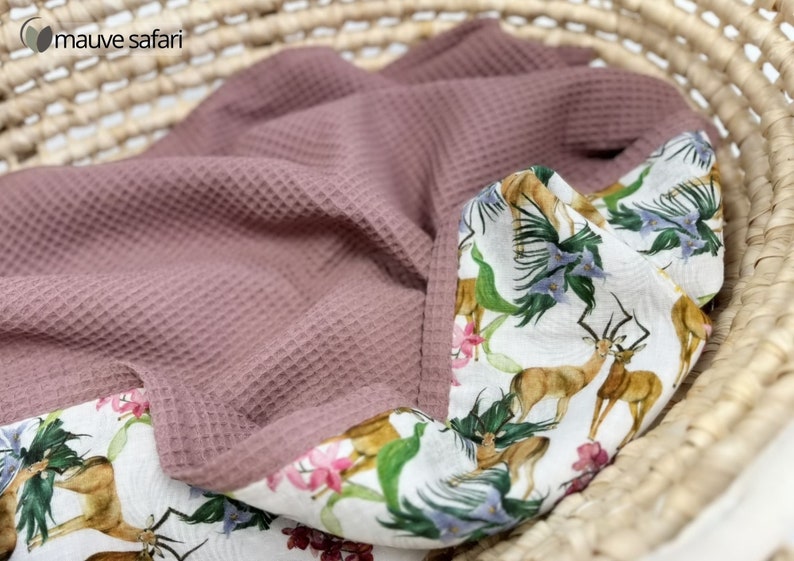 Manta de gofre para bebé personalizada de primavera, manta beige con nombre para recién nacido, envoltorio de muselina orgánica o manta de cuna mauve safari