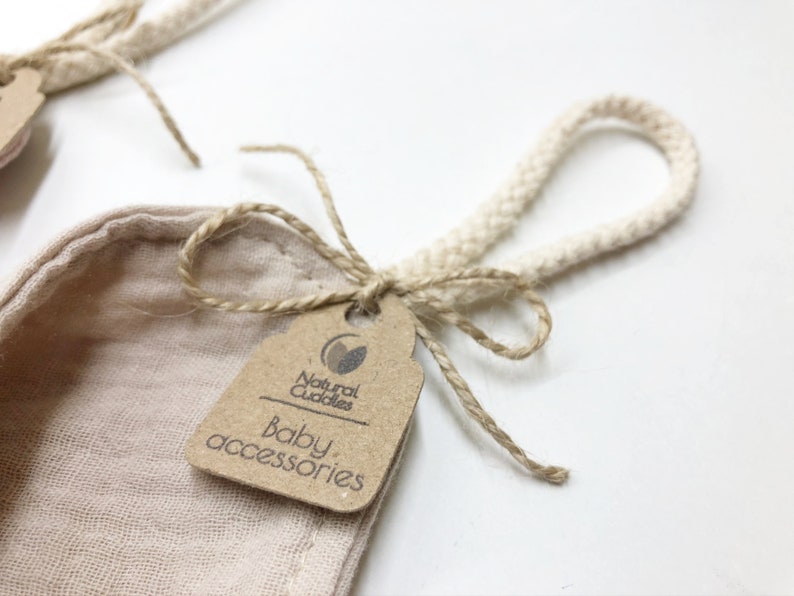 muslin taggie blanket
