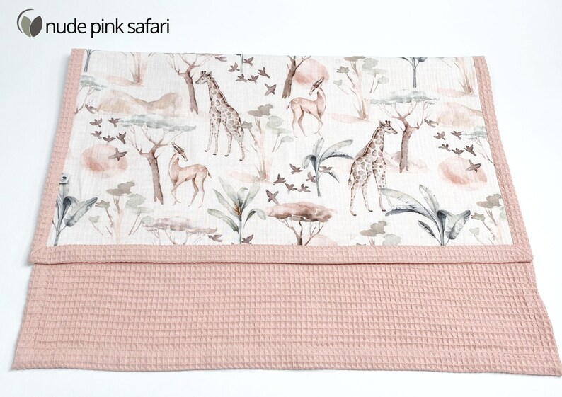 Babydecke aus 100% Baumwolle, Sommer-Decke, Baby-Sommerdecke, personalisierte Babydecke, Baby-Mädchen-Duschegeschenk, Bio-Baumwolldecke nude pink safari