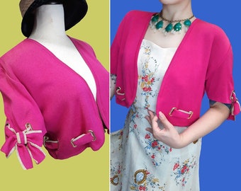 Fiber Street VINTAGE! 90s high fashion style ! hot pink Knit and gold tone metal Special Design Cropped Cardigan
