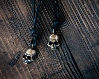 Human skull pendant realistic for men Necklace resin human skull Goth Victorian Jewellery gift